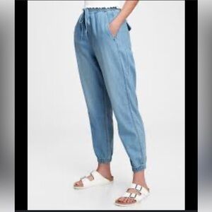 GAP WOMAN Pull on Joggers Medium Indigo Denim Jean Size S